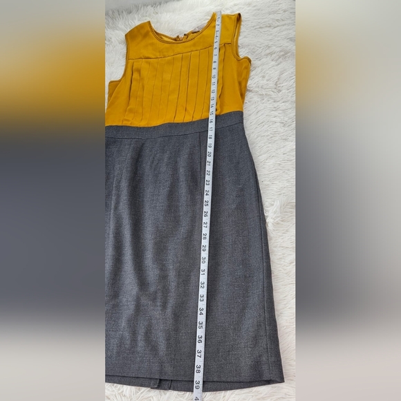 Banana Republic Mustard and Gray Dress Size 8 - Picture 6 of 11